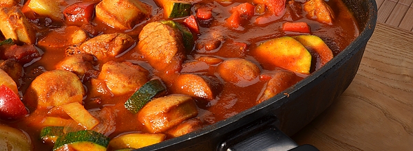 Currywurstgulasch mit  Gemüse