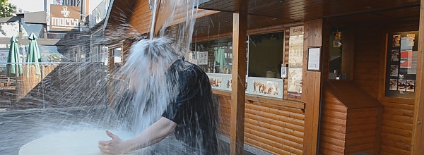 Bratwursthaus Ice Bucket Challange 2014